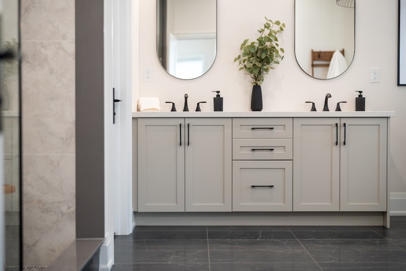 Hand Sink Drains